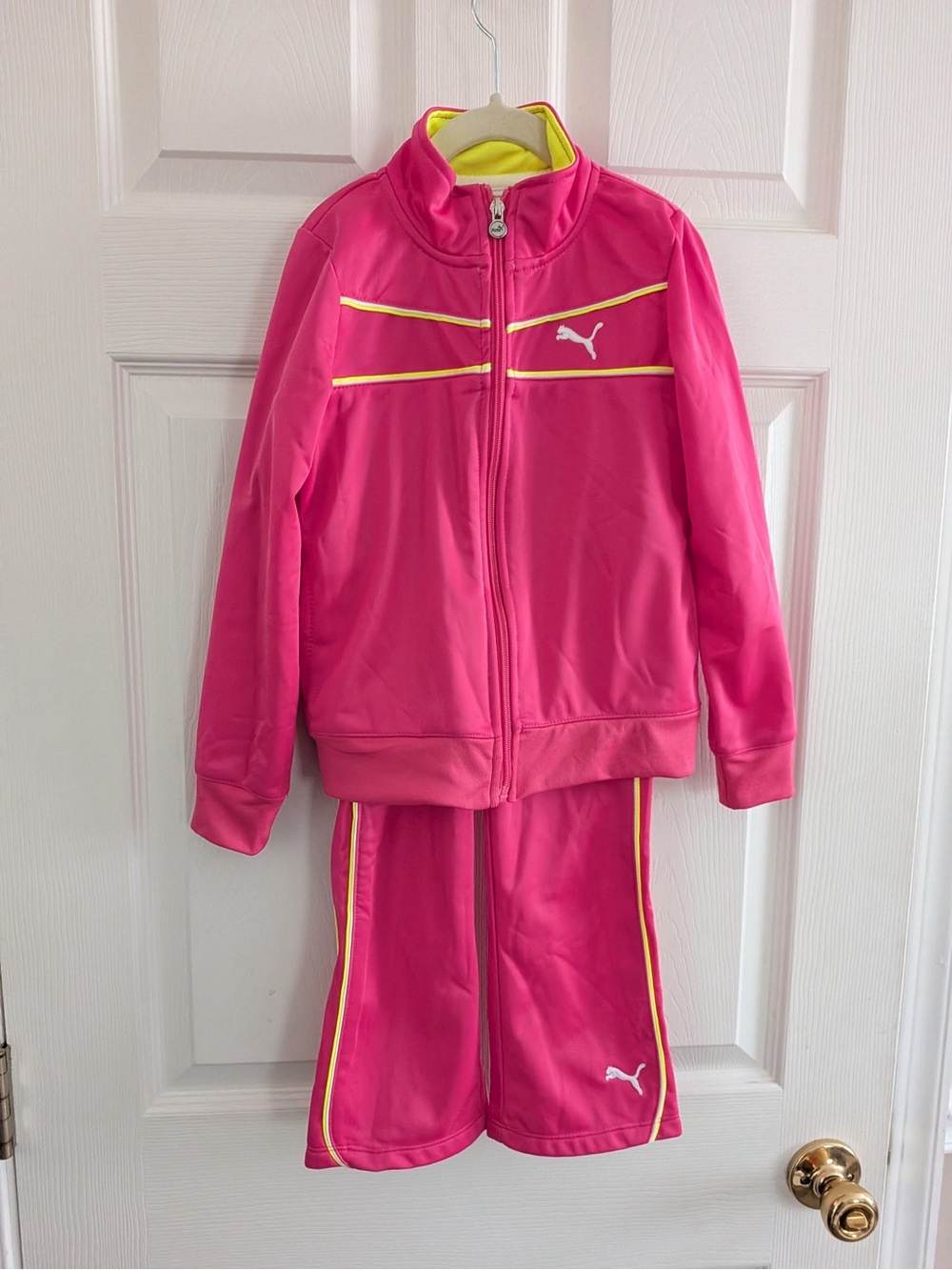 Puma Girls Pink Track Suit Size 6 - Like New Condition